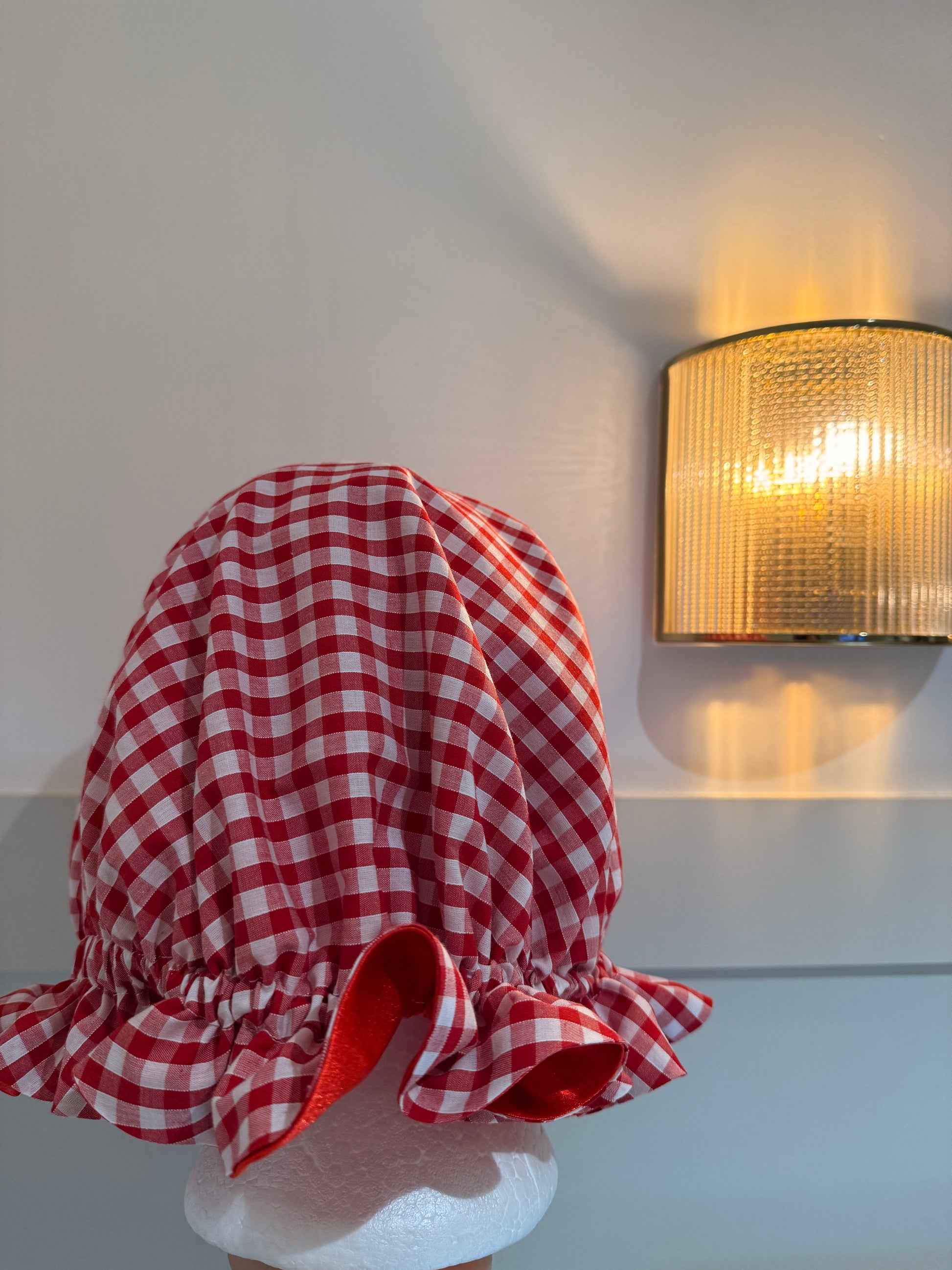 checkered red and white satin adjustable bonnet 